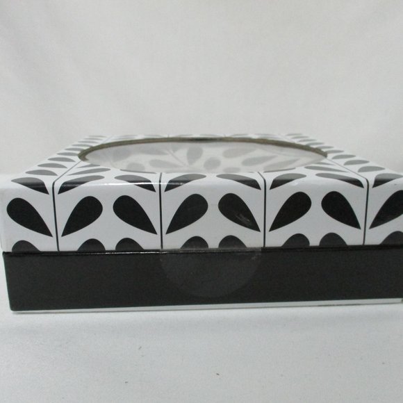 Macy's Designer Set 4 Dessert Salad Appetizer Plates 14K Gold Embellished 6” NEW - Picture 6 of 12